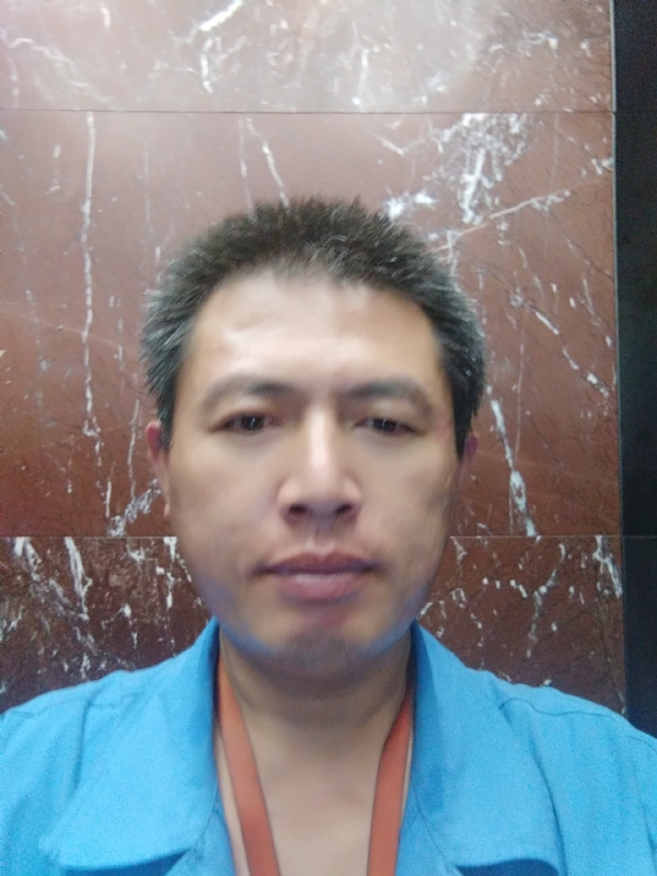 牵手的第一张照片--山东蓝颜知己交友网