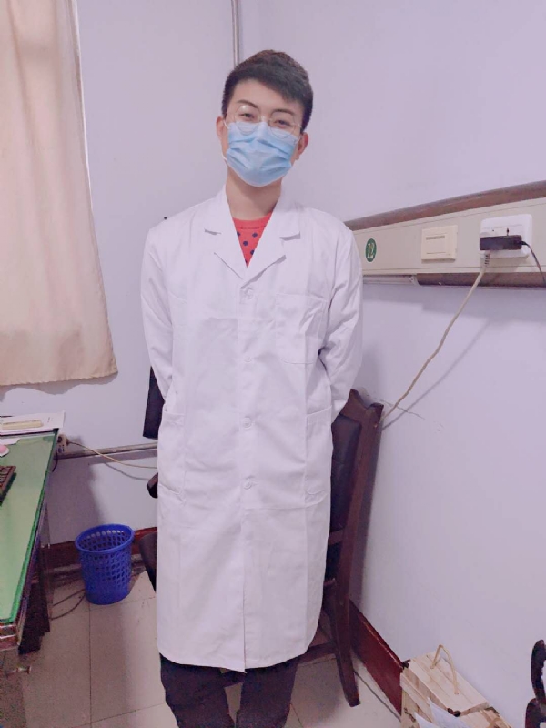 Leslie的第一张照片--山东蓝颜知己交友网