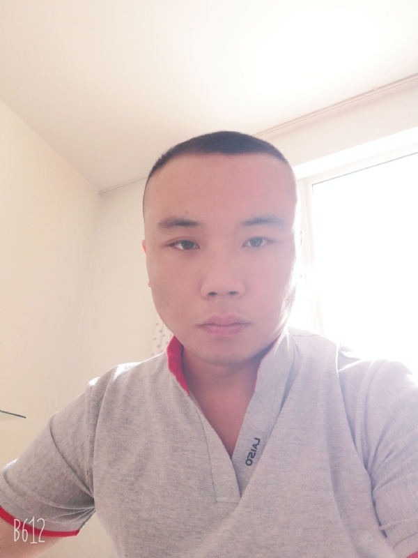 那夜的风的第一张照片--山东蓝颜知己交友网