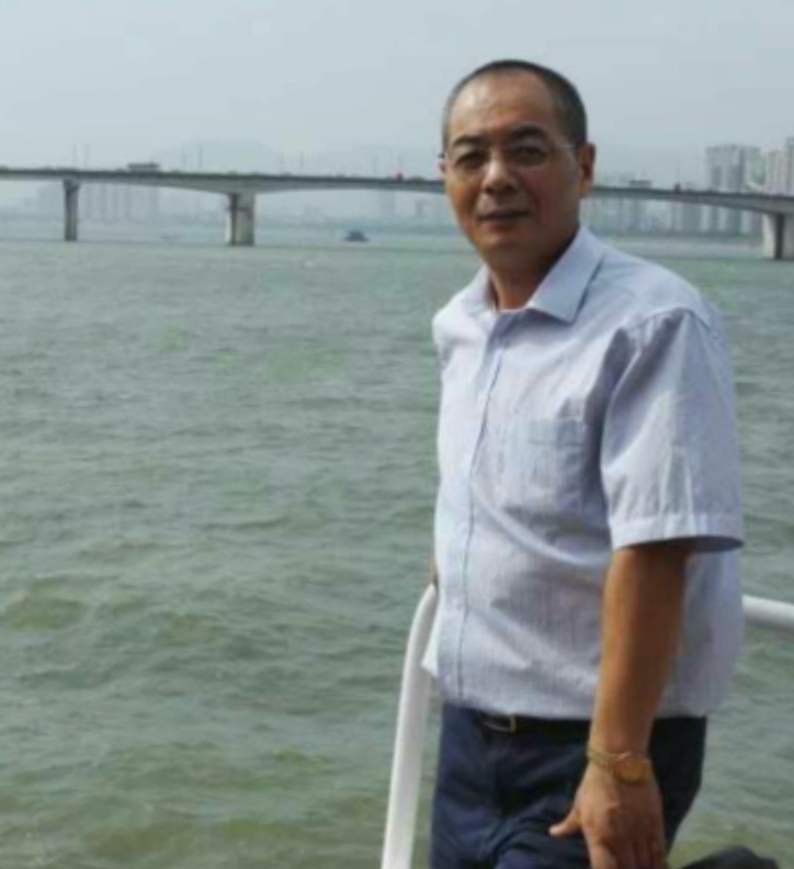 辛民的第二张照片--山东蓝颜知己交友网