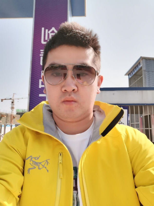 子敬的第一张照片--山东蓝颜知己交友网