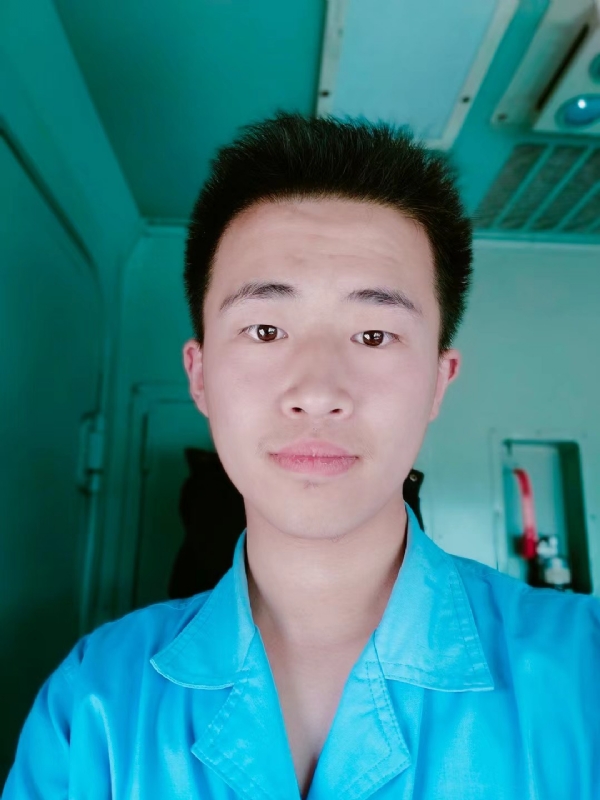 生而为人的第一张照片--山东蓝颜知己交友网