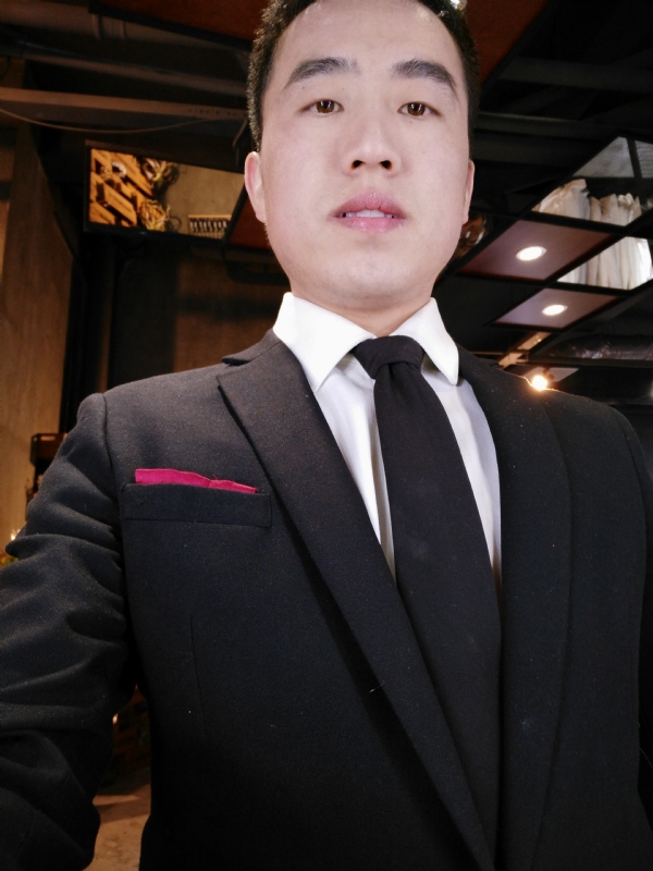 很差劲的第一张照片--山东蓝颜知己交友网