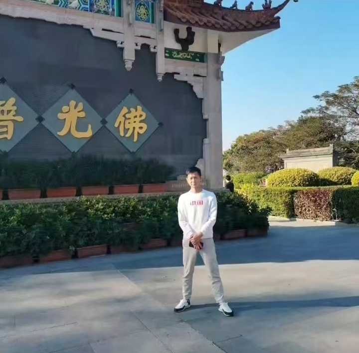 星艺的第一张照片--山东蓝颜知己交友网